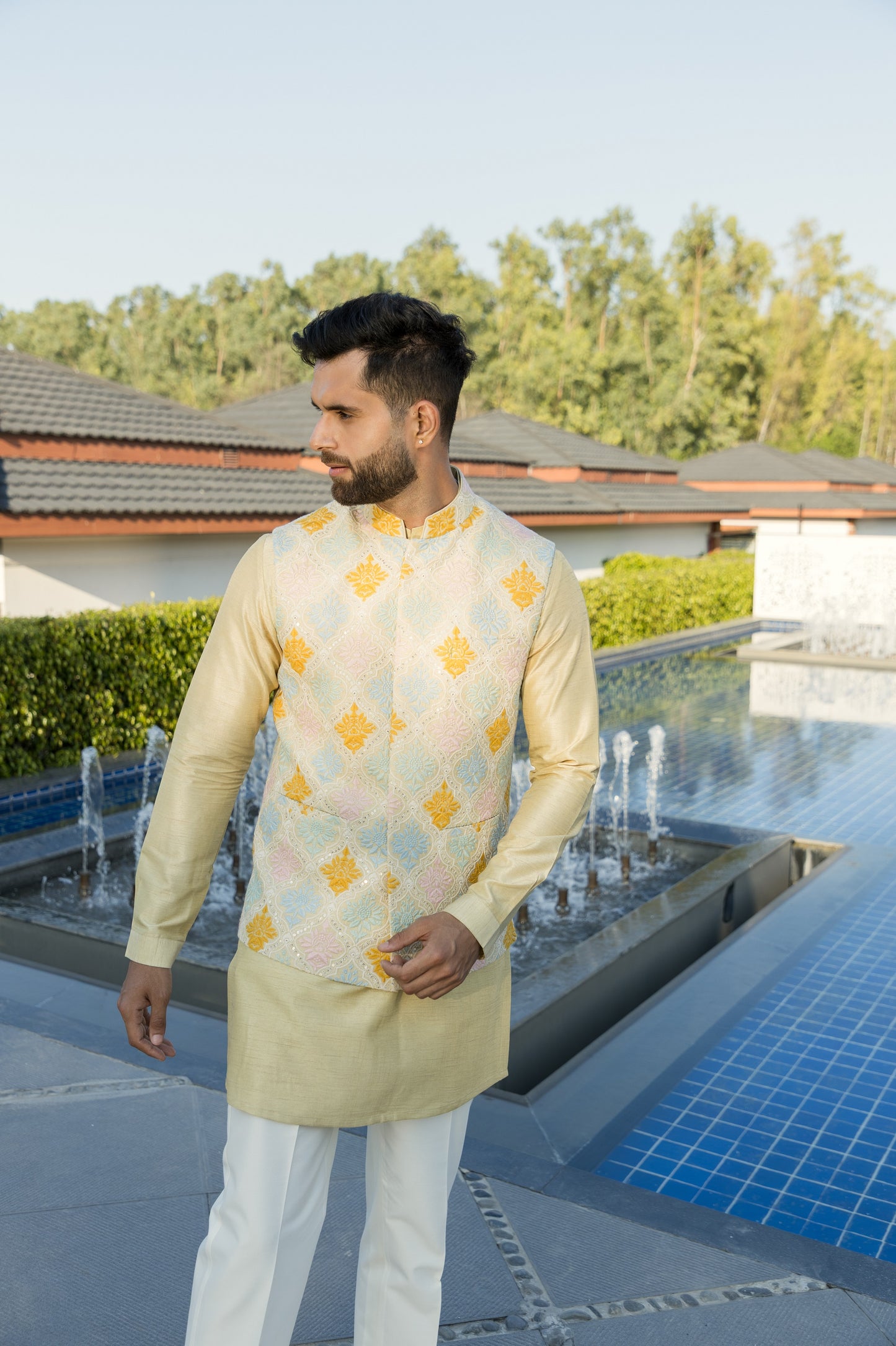 The yellow bundi set, crafted from luxurious silk fabric